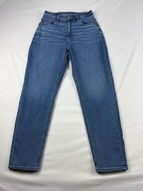 American Eagle Size 2 High-Rise Mom Jeans Relaxed Fit